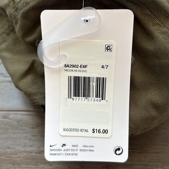 Nike Club Cap,baseball,velcro back, 6 vent panel,embroidered Swoosh/Nike Logo - Picture 8 of 10